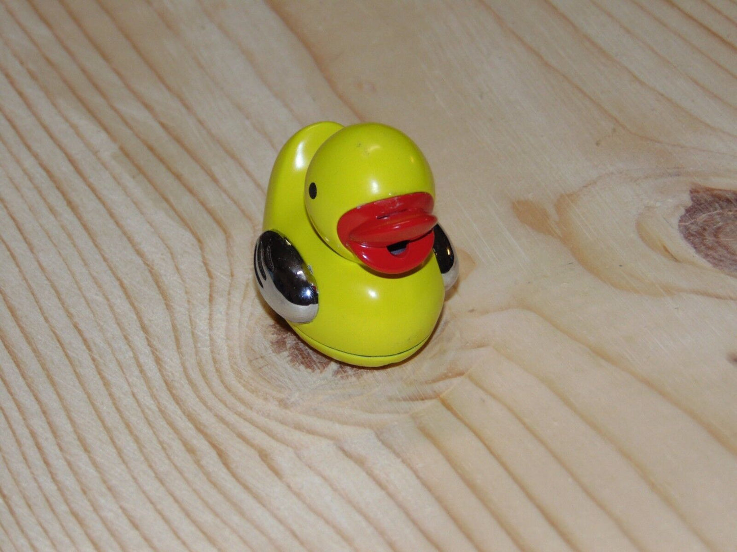 Cute Yellow Duck Shaped Butane Lighter USA Stocked And Shipped