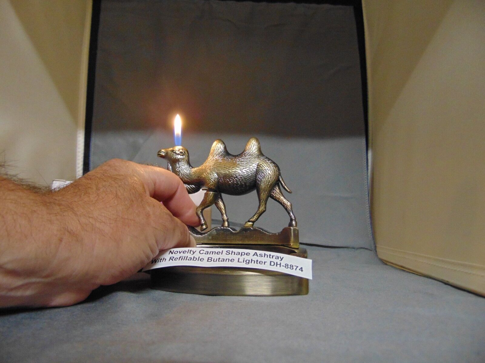 Novelty Camel Shape Ashtray With Refillable Lighter USA Stocked And Shipped