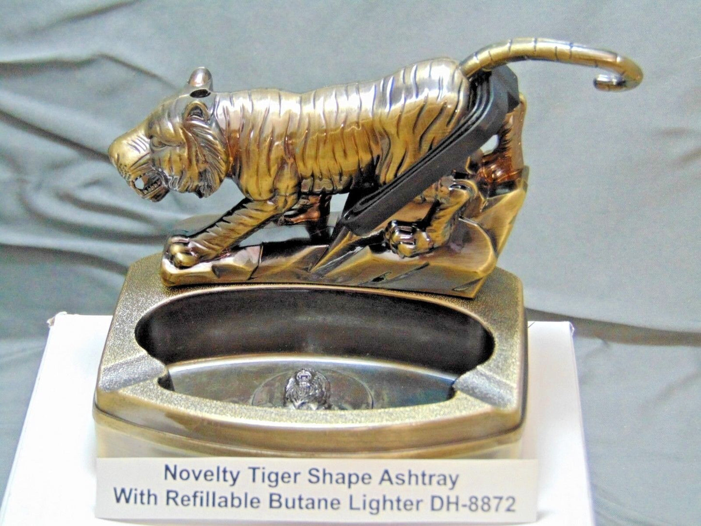 Novelty Tiger Shape Ashtray With Refillable Lighter USA Stocked And Shipped