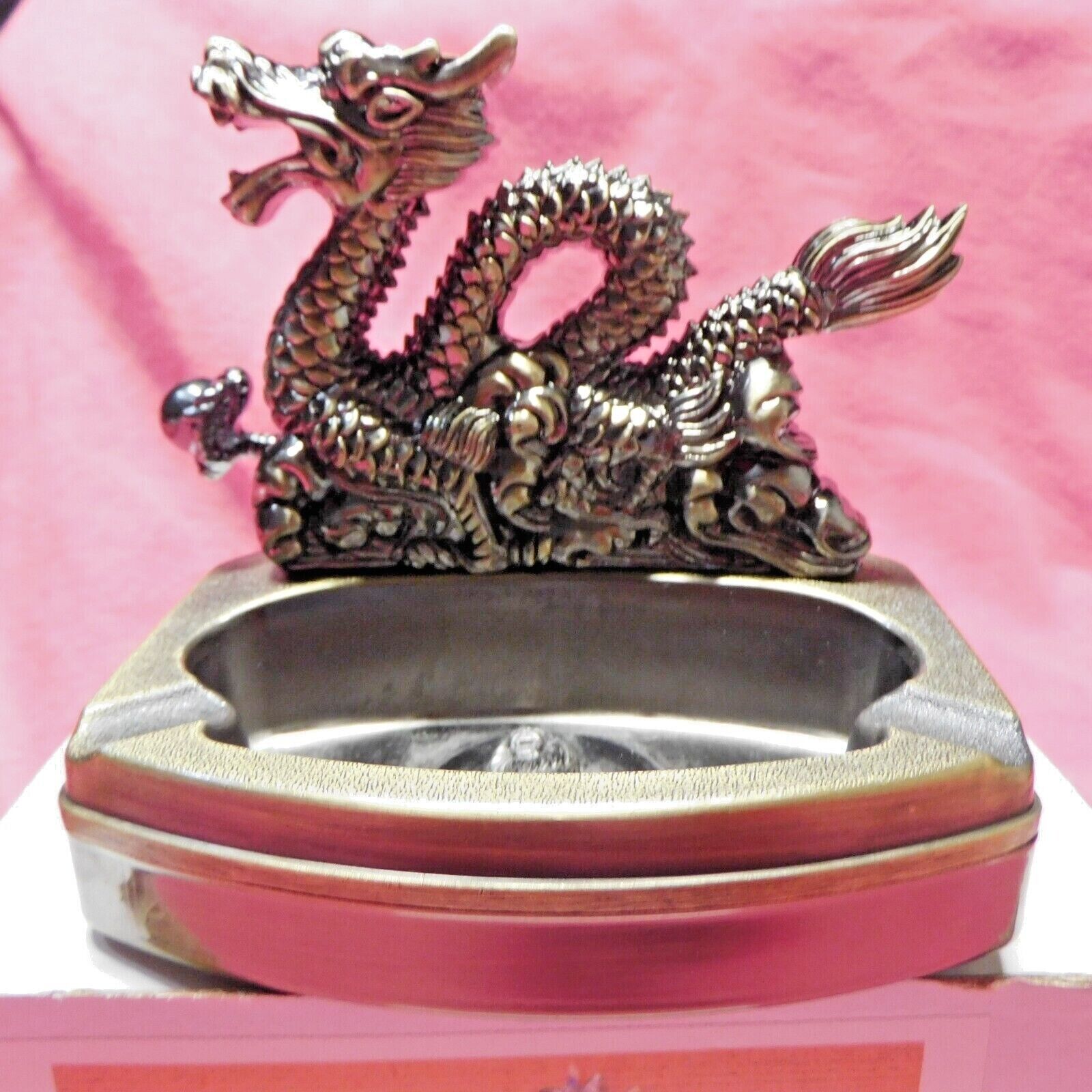 Novelty Dragon Shape Ashtray Lighter Refillable Butane USA Stocked And Shipped