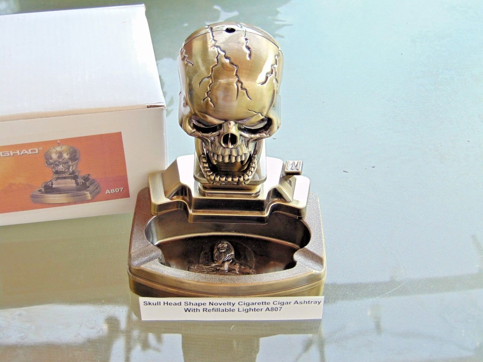 Novelty Skull Shape Cigarette Cigar Ashtray With Refillable Lighter USA Stocked