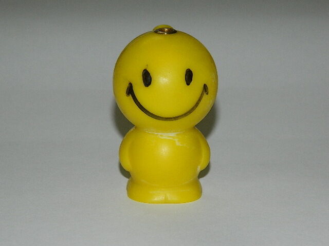 Happy Face Butane Lighter Smiley Face Be Happy USA Stocked And Shipped